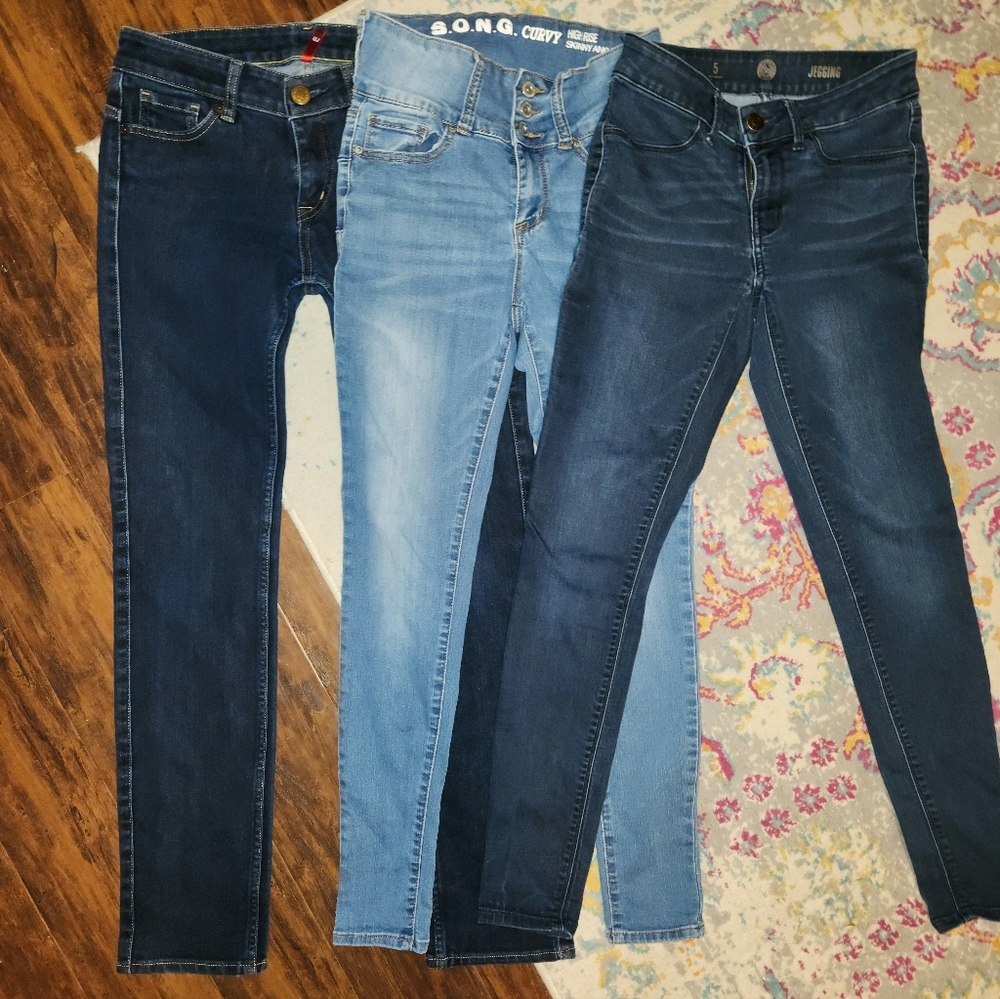 Uniqlo UJ, SO, SONG skinny jeans lot set of three bundle size 5